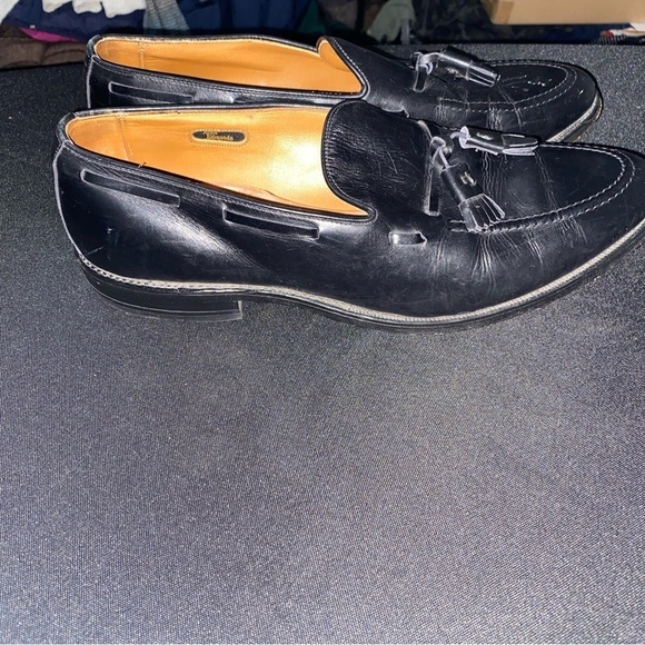 Allen Edmonds "GRAYSON" Men's Black Leather Tassel Loafers Size 10.5 - Picture 3 of 11